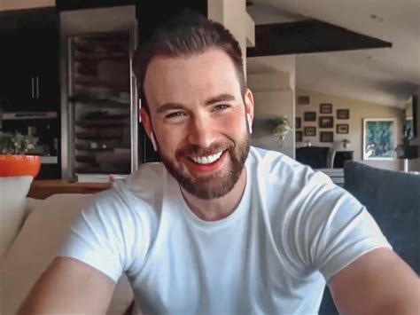 chris evans in the nude|Chris Evans accidentally leaks nude photo on Instagram.